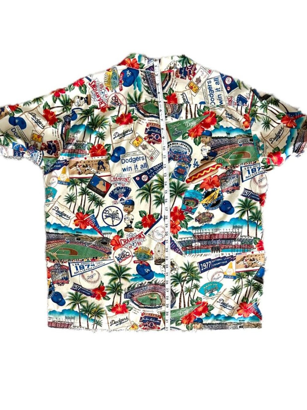 Reyn Spooner Los Angeles Dodgers Hawaiian Shirt - Picture 5 of 10